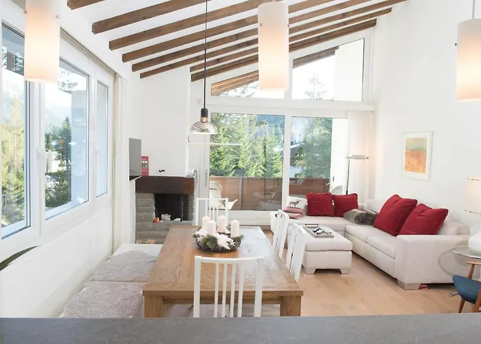 Flat La Riva 111 With Pool-Lenzerheide