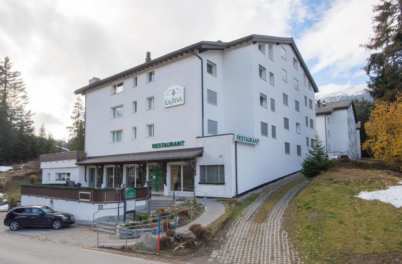 Flat La Riva 111 With Pool-lenzerheide *